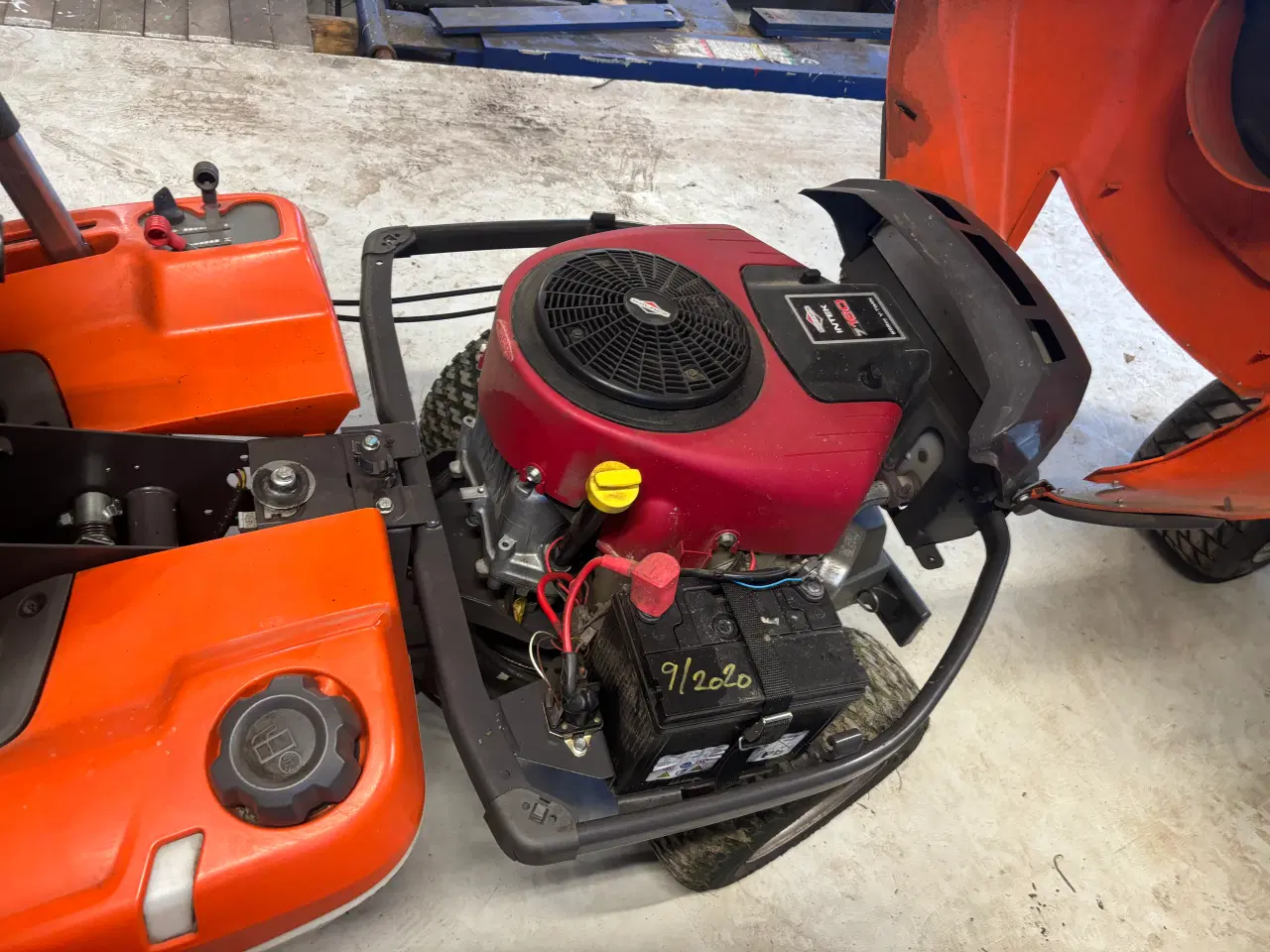 Billede 2 - Husqvarna rider 214 tc