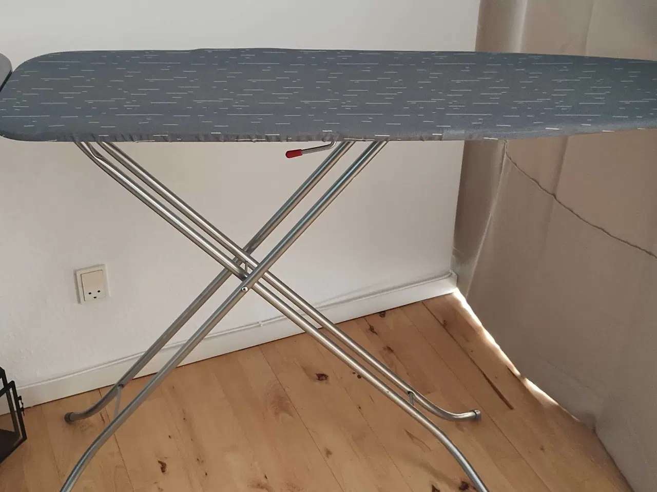 Billede 3 - Strygebræt fra jysk