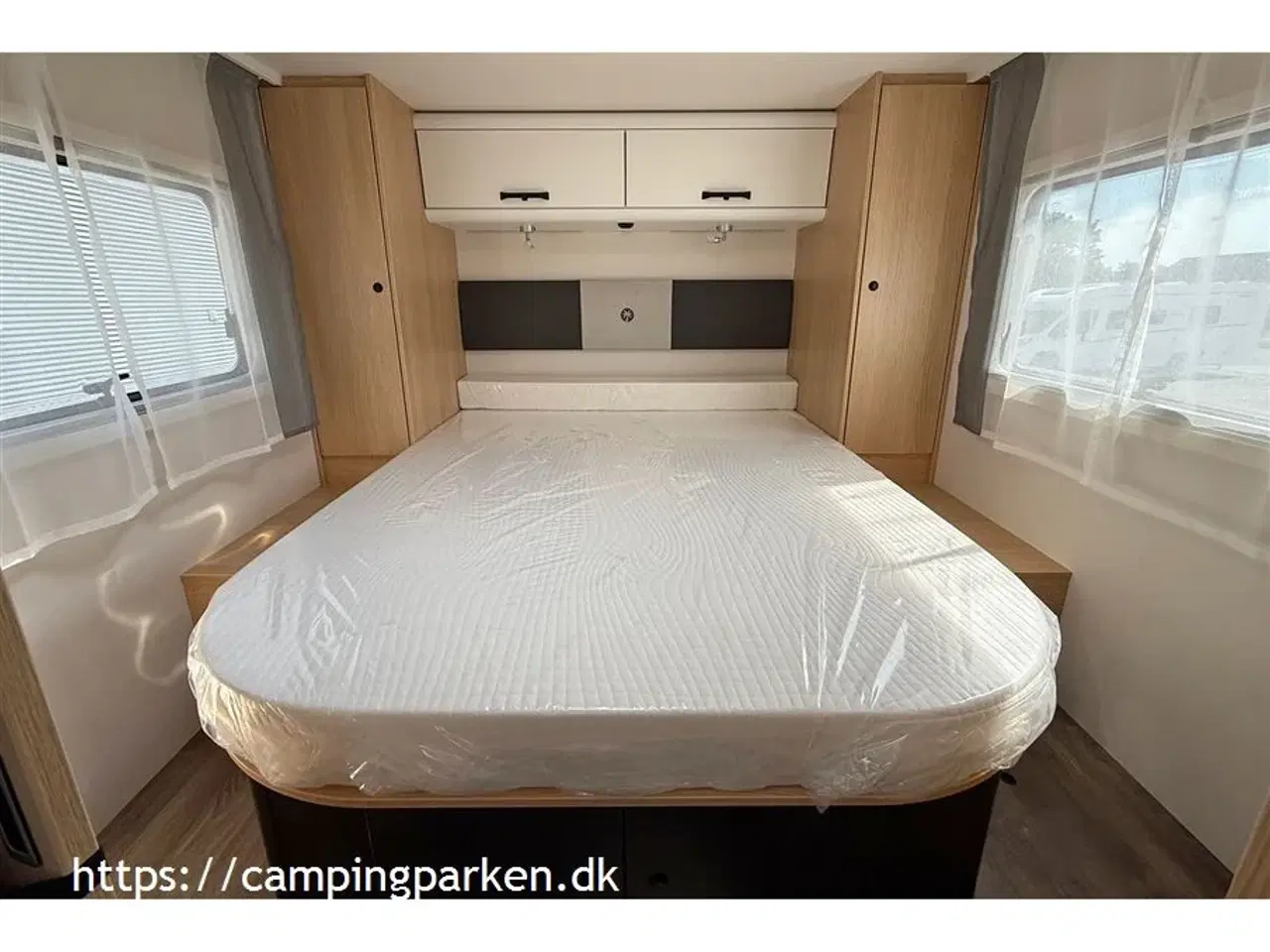 Billede 11 - 2025 - SunLight T 69 LC Adventure   Sunlights populære model i Adventure, med face-to-face, automatgear og meget udstyr