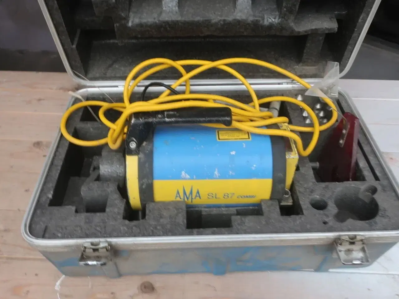 Billede 1 - Lasernivellerings apparat AMA Model: SL-97 Combi