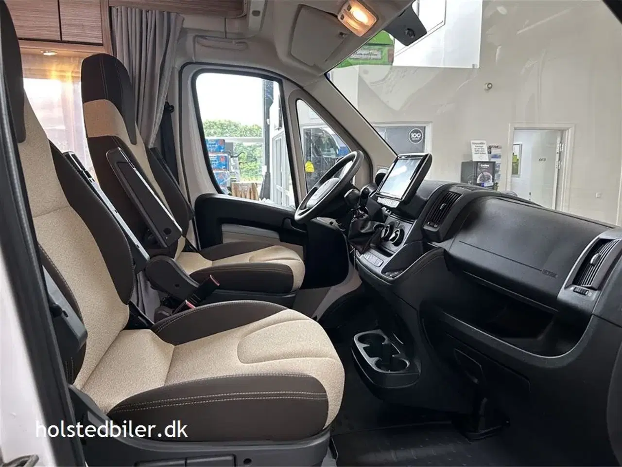 Billede 7 - 2019 - Carado V132   Kun 594 cm og lav egenvægt