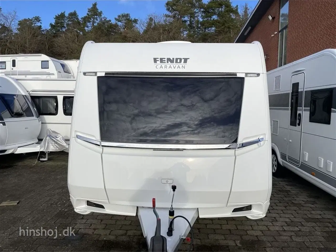 Billede 18 - 2024 - Fendt Diamant 560 DW   Fendt Diamant med stort badeværelse med særskilt brusekabine fra Hinshøj Caravan