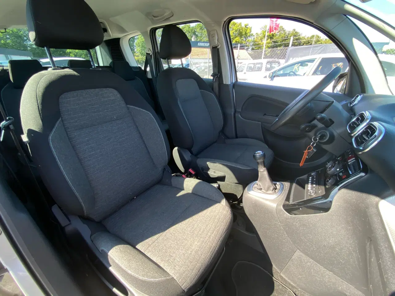 Billede 8 - Citroën C3 Picasso 1,6 Blue HDi Challenge 100HK