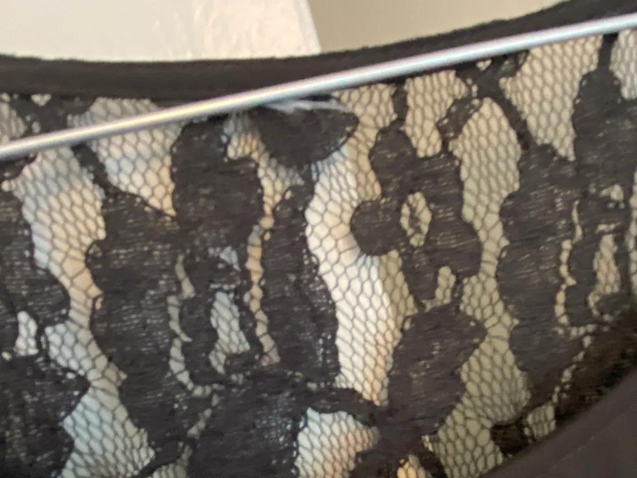 Billede 4 - Sommer kjole fra H&M 