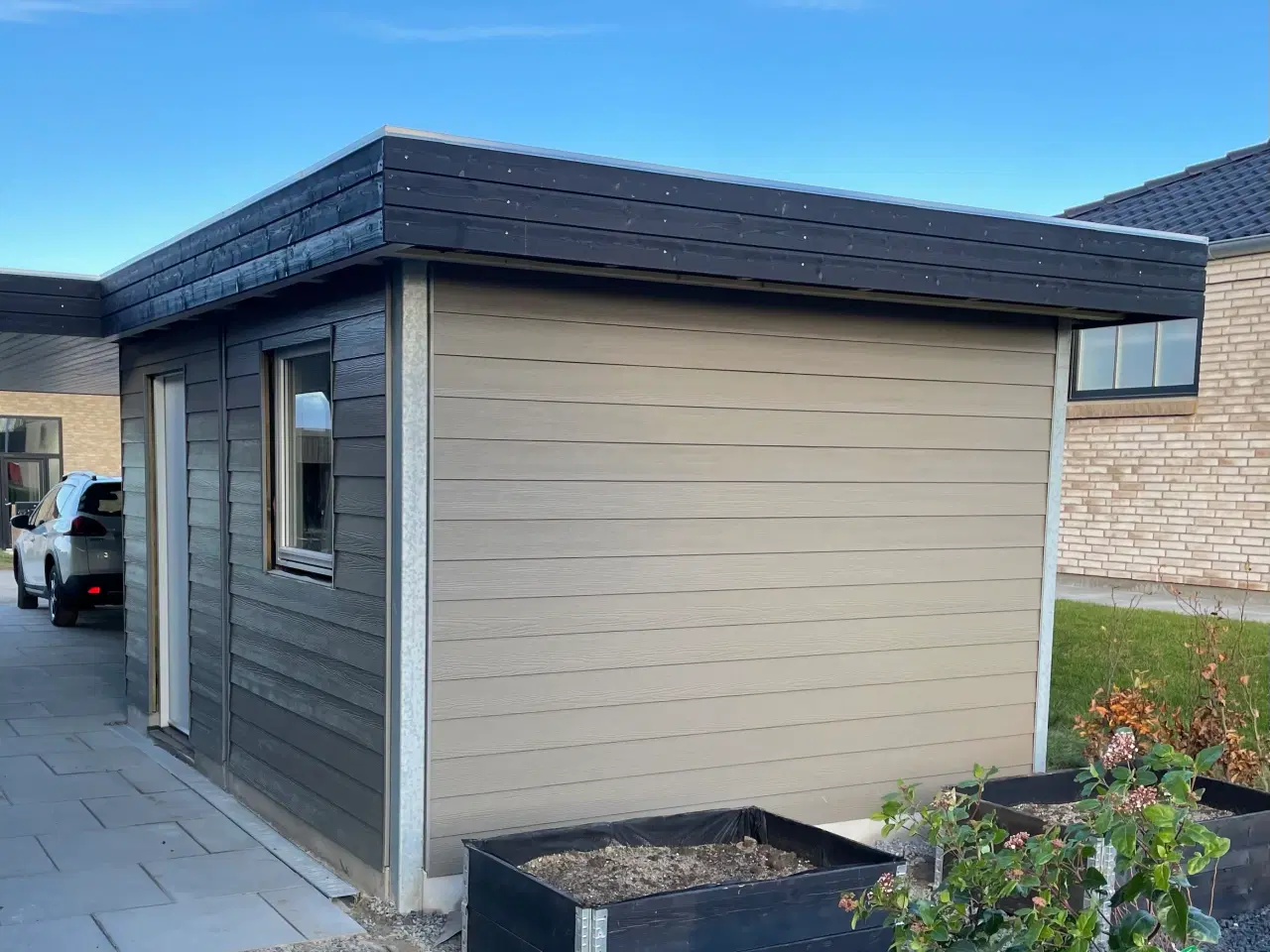 Billede 2 - Ca. 20 stk. Hardie Plank i barkbrun farve