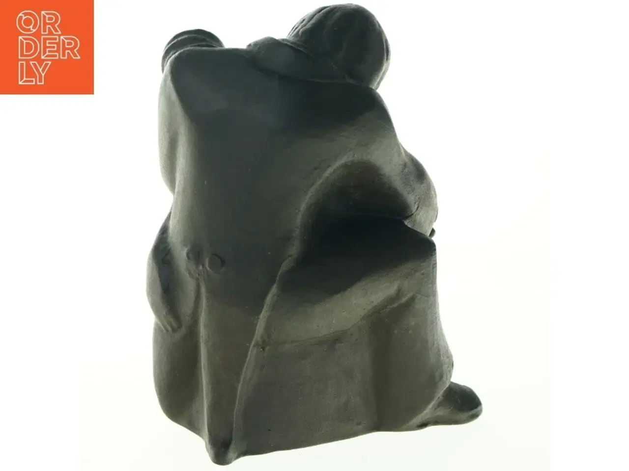 Billede 5 - Skulptur af siddende figur (str. H. 18 cm. b. 13 cm)