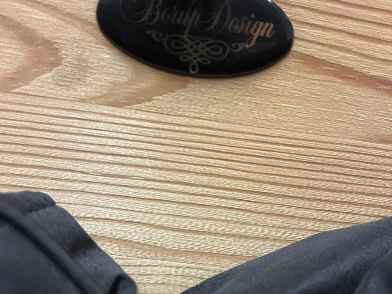 Billede 6 - Antikt karlekammerskab