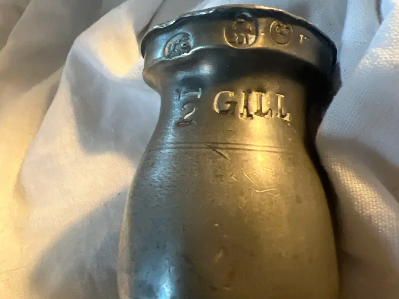 Billede 4 -   Gill whisky kande tin 