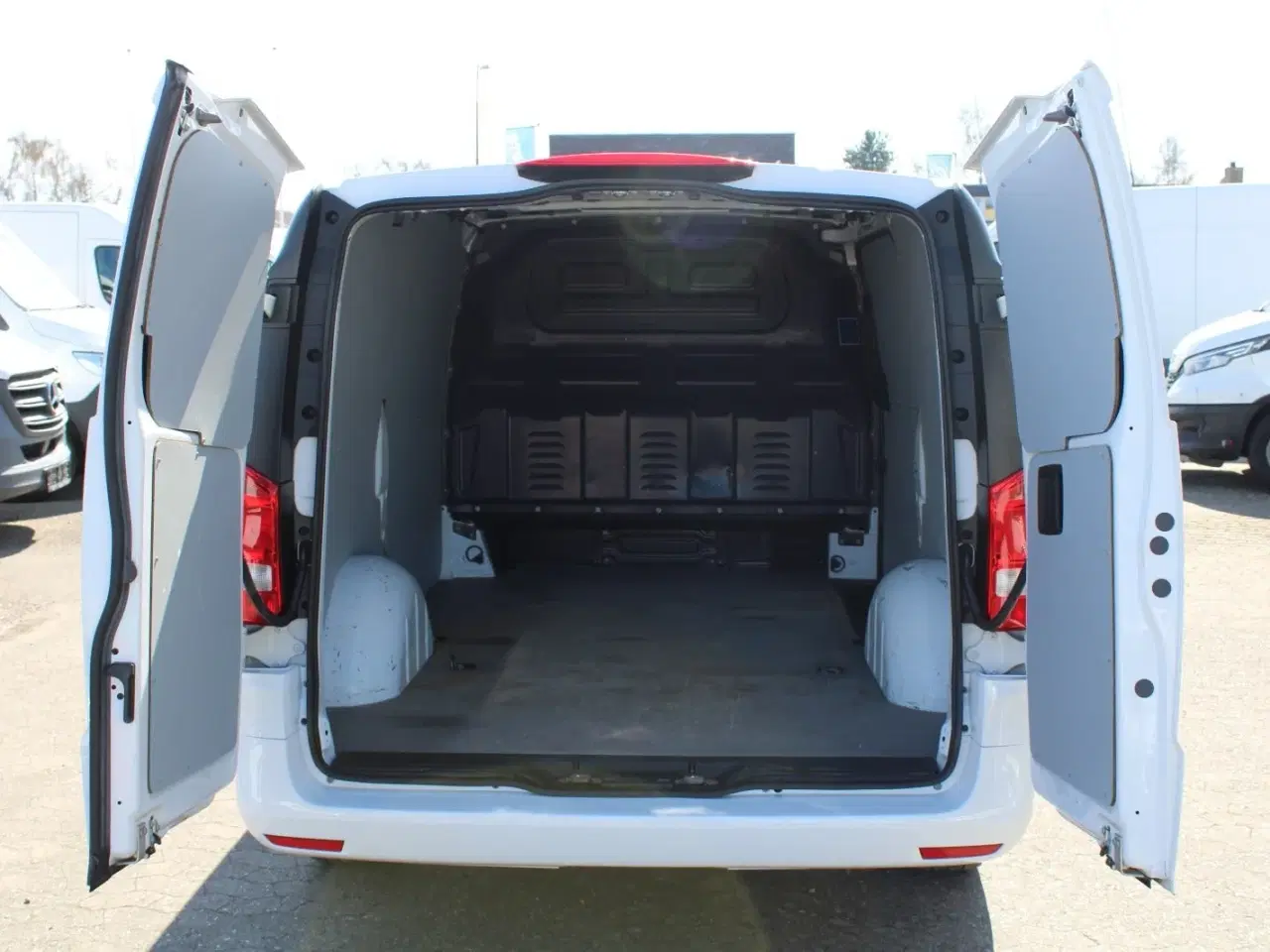 Billede 11 - Mercedes Vito 114 2,0 CDi Kassevogn aut. L RWD