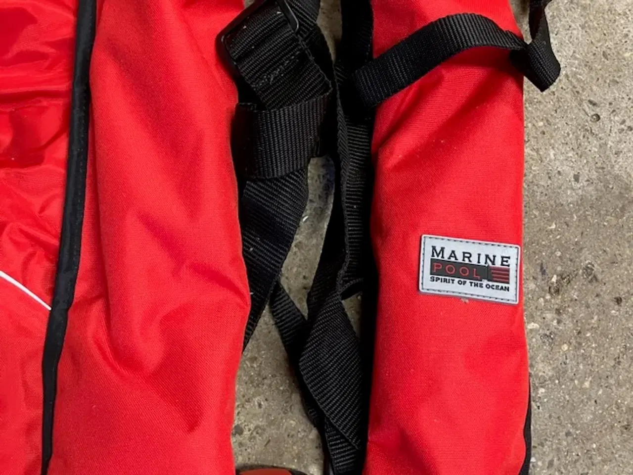 Billede 8 - Redningsveste, børn og voksne