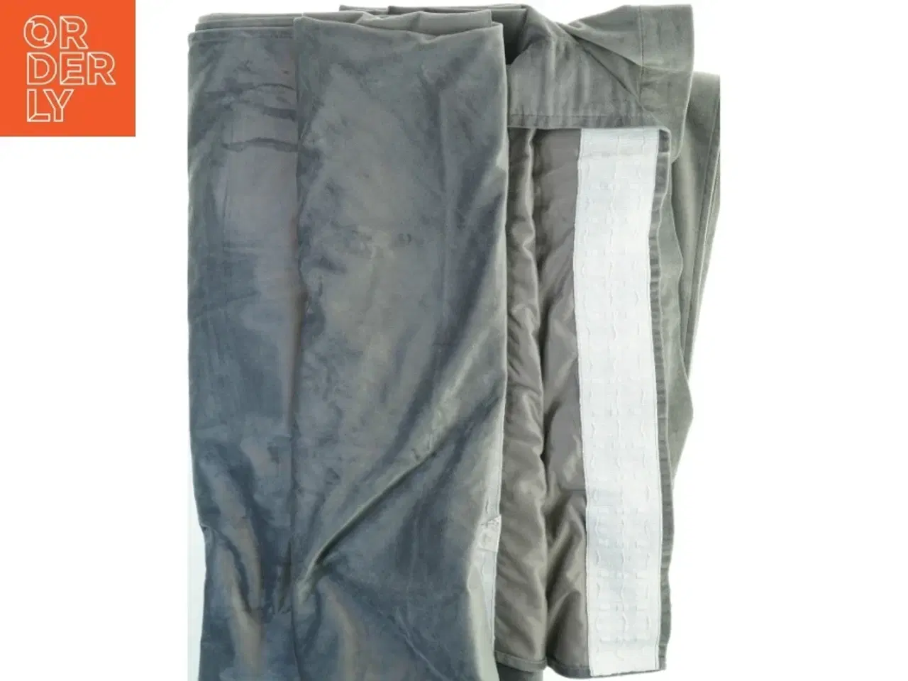 Billede 1 - Gardiner grå velour fra Jysk (str. 235. x. 275. cm. I alt 3 styk)