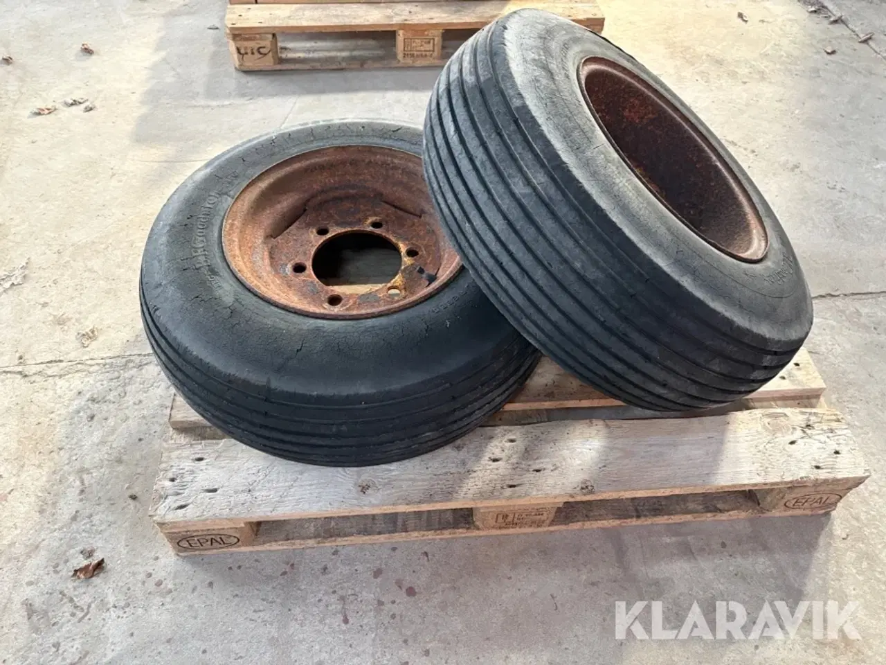 Billede 2 - landbrugs-/industridæk  B.F. Goodrich  2 styk