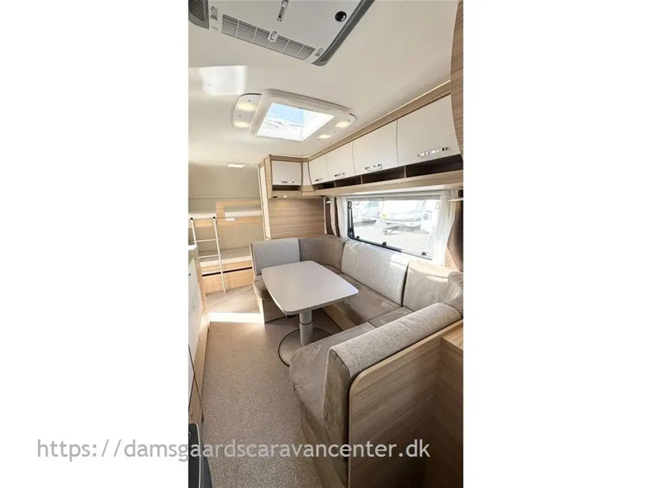 Billede 7 - 2019 - Dethleffs Camper 560 FMK   Dobbeltseng-Køjer-Gulvtemp.-Mover-Telt