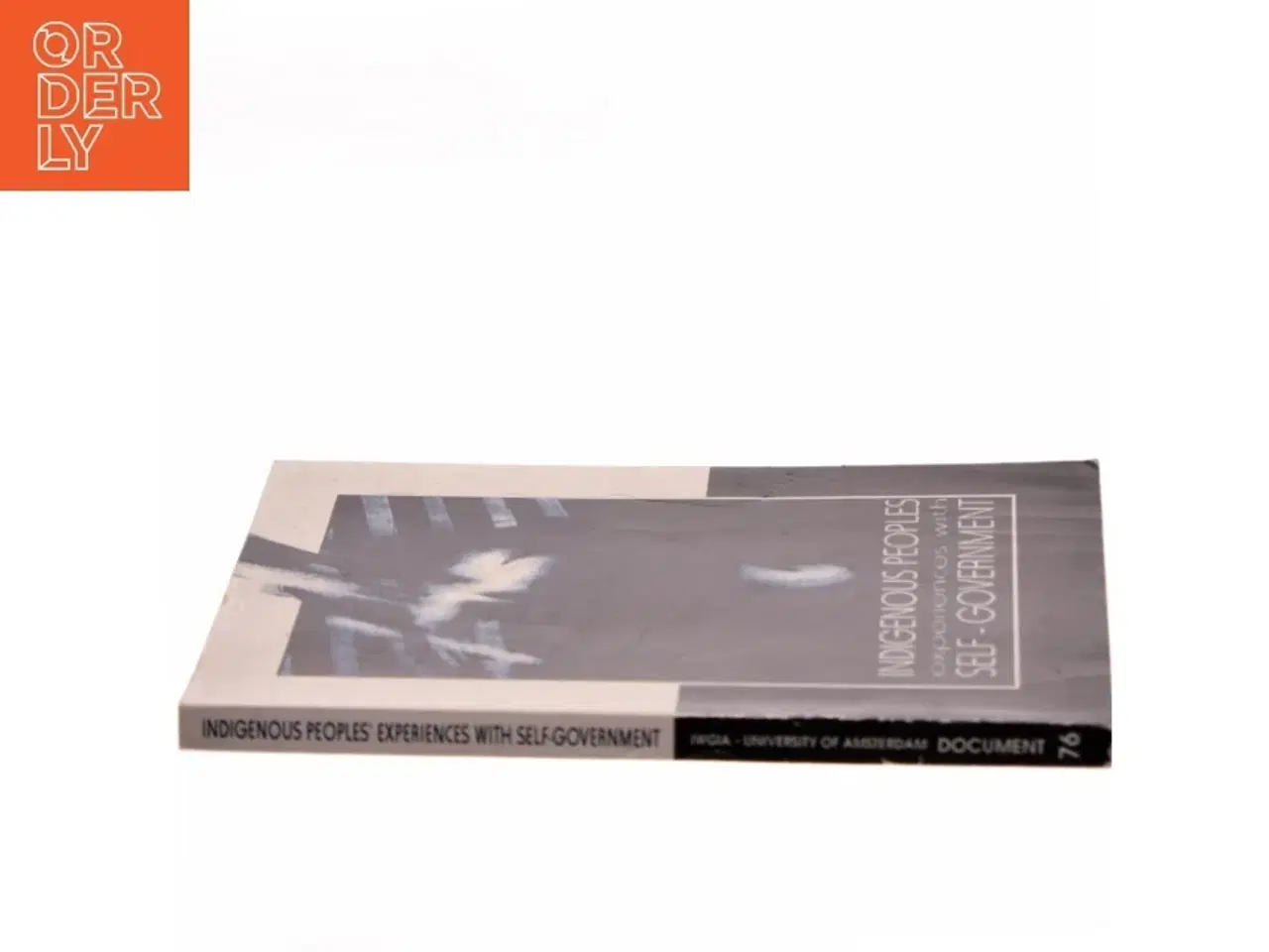 Billede 2 - Indigenous Peoples Experiences with Self-Government (Bog)