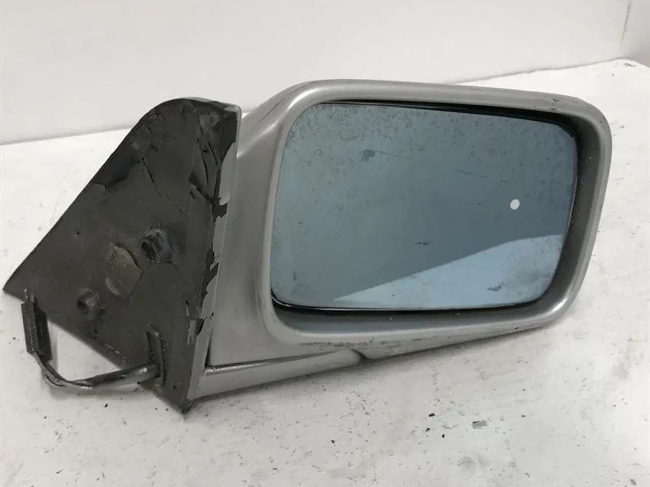 Billede 3 - Sidespejl el-justerbart H.-side C44821 BMW E30