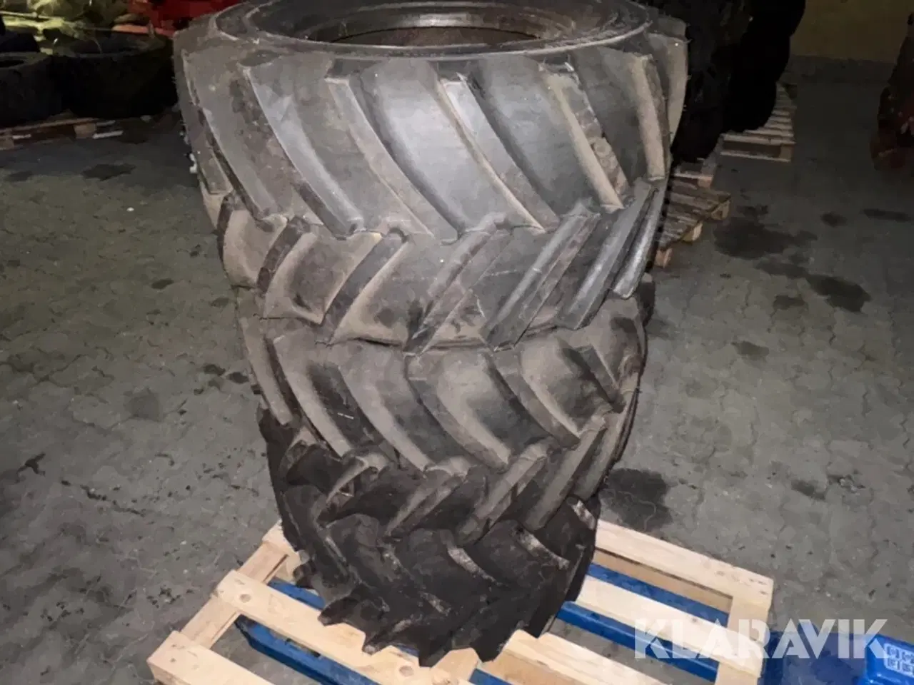 Billede 6 - Dæk Galaxy Super Trancher til manlift 3 styk