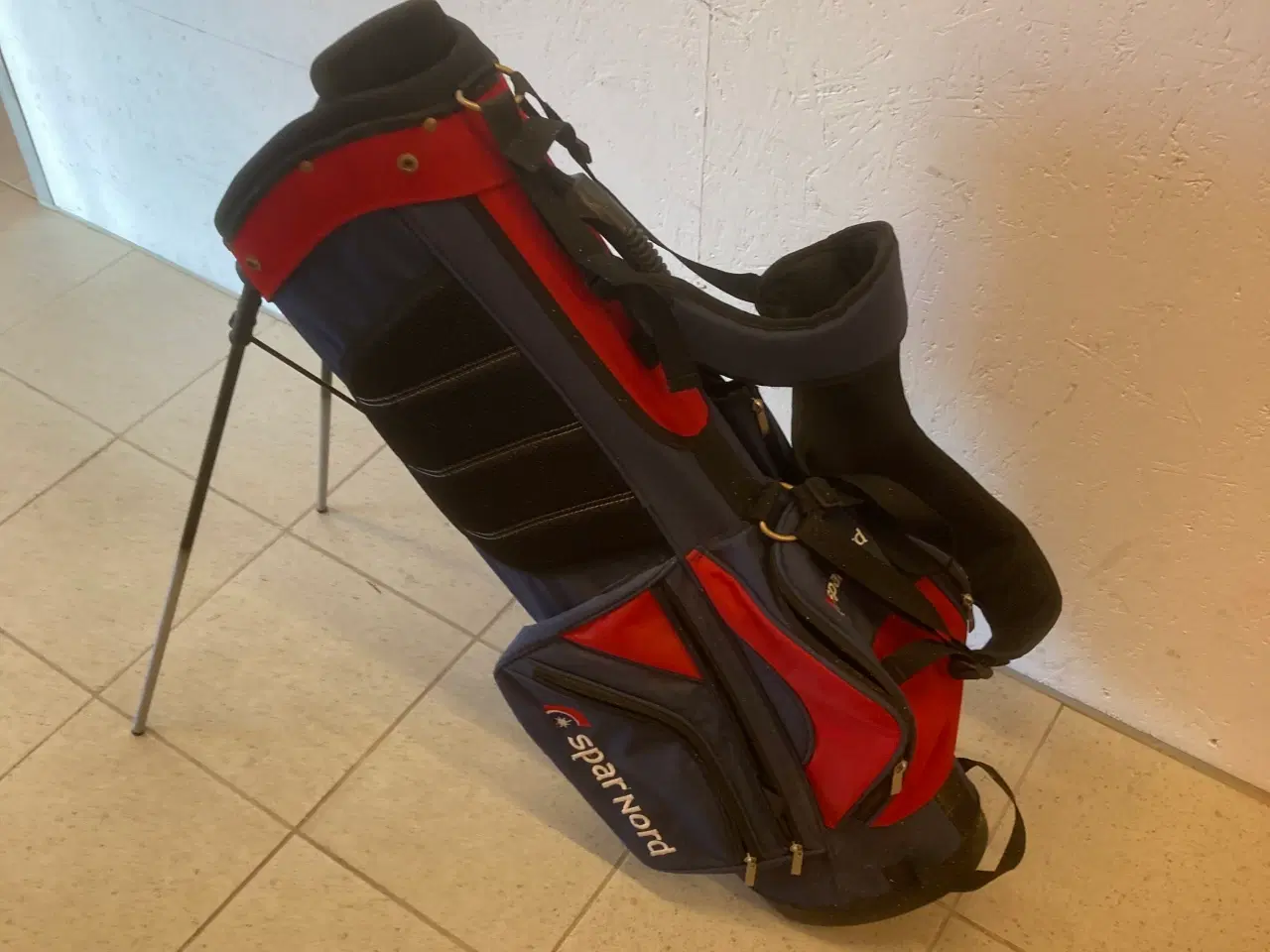 Billede 5 - Super flot golfbærebag 