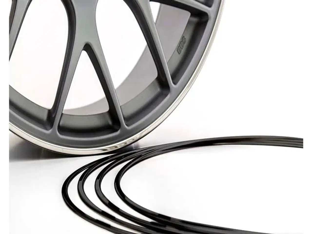 Billede 1 - BBS 18" fælgkantbeskytter, sort