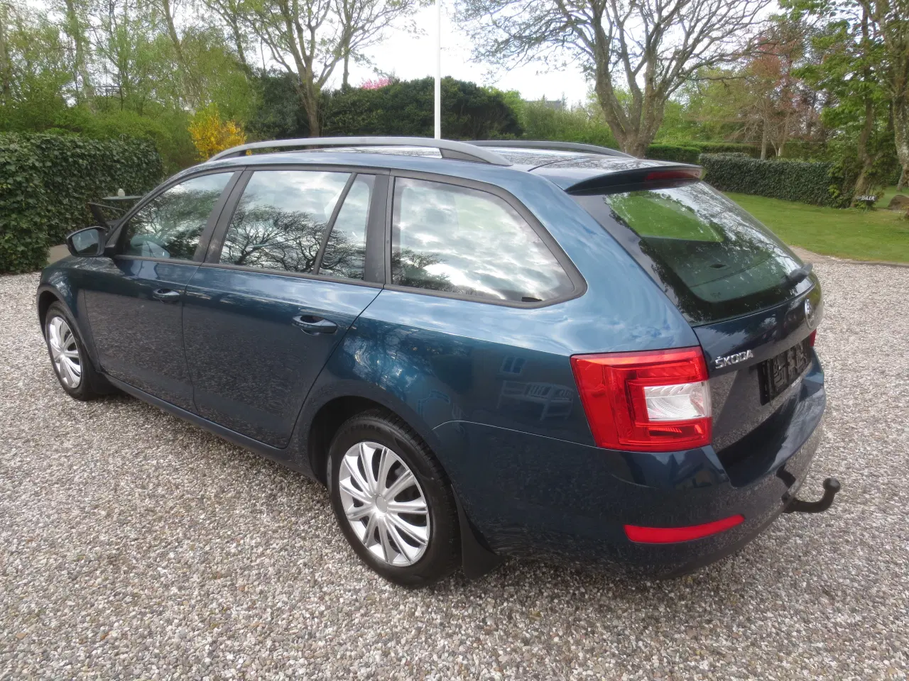 Billede 8 - Pæn Skoda Otavia St, Car 1,6 TDi År 2013