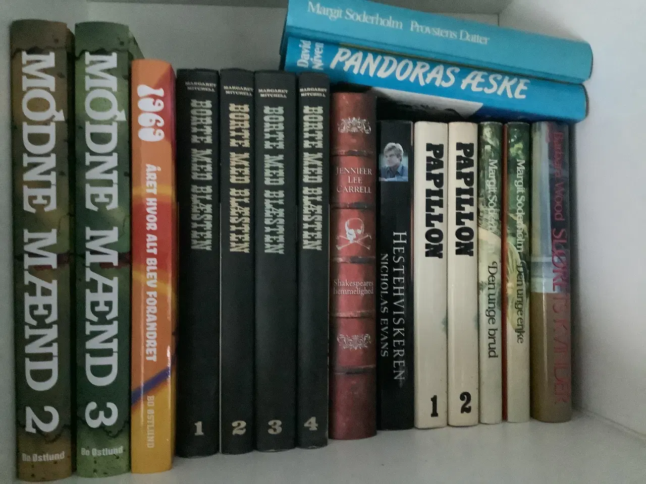 Billede 1 - Bøger, flere forskellige slags