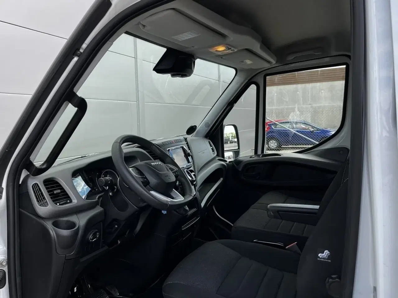 Billede 16 - Iveco Daily 3,0 35S18 12m³ Van AG8