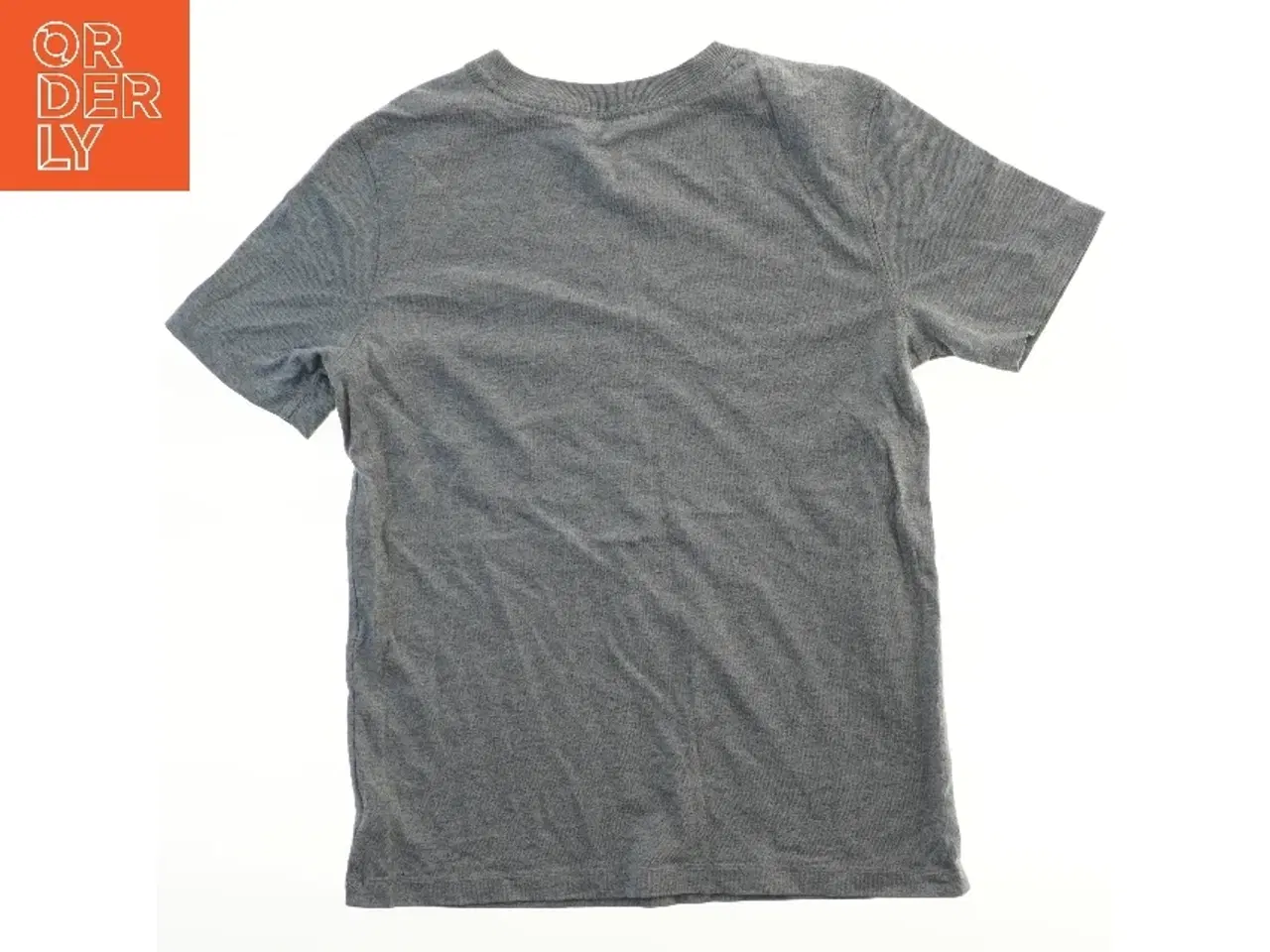 Billede 2 - Grå T-shirt med logo fra Gap (str. 110)