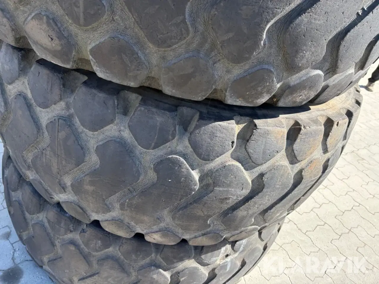 Billede 5 - Dæk Michellin XHA til gummiged 4 styk