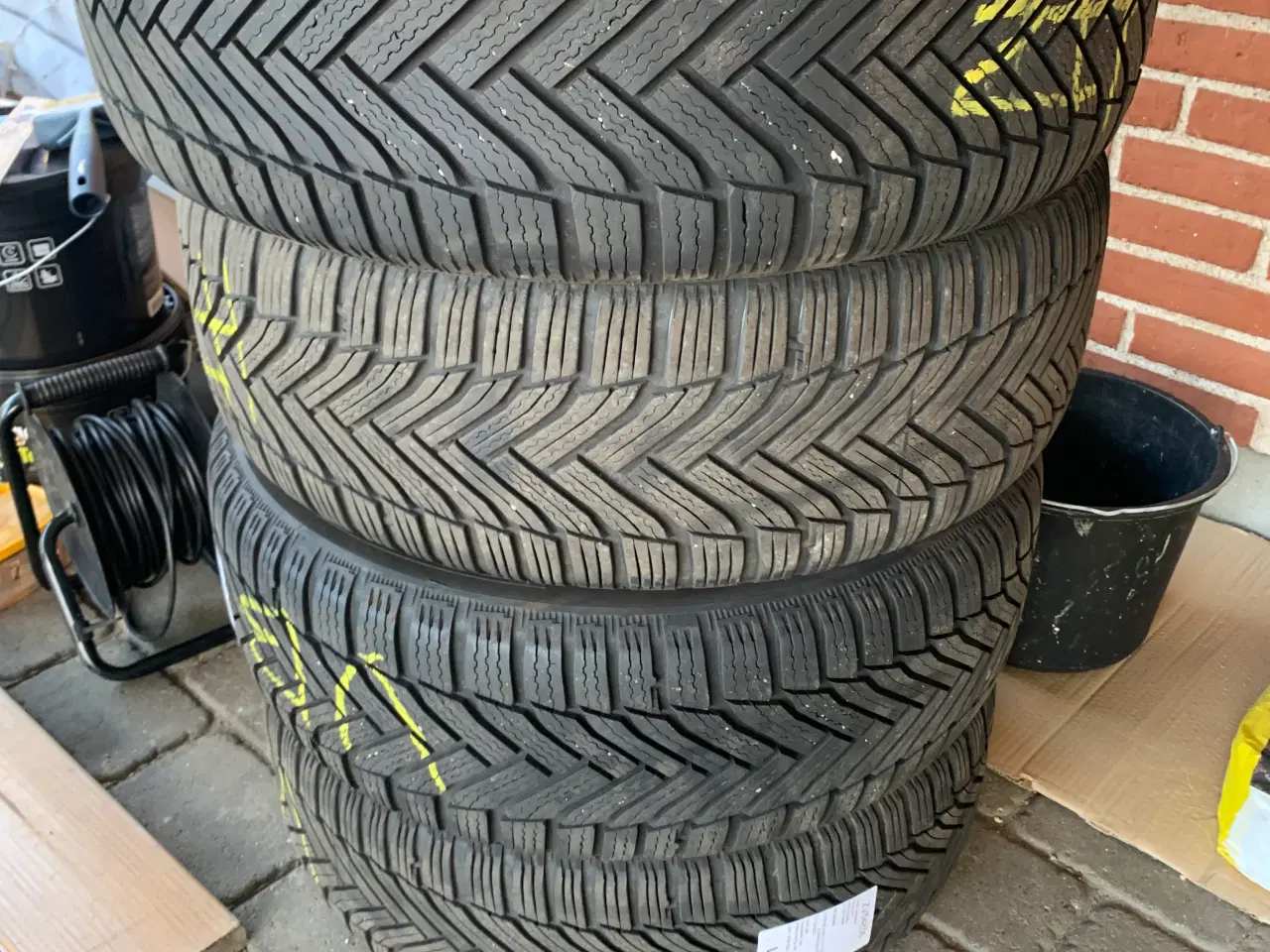 Billede 3 - Vinterdæk 215/55 R16 Michelin Alpin