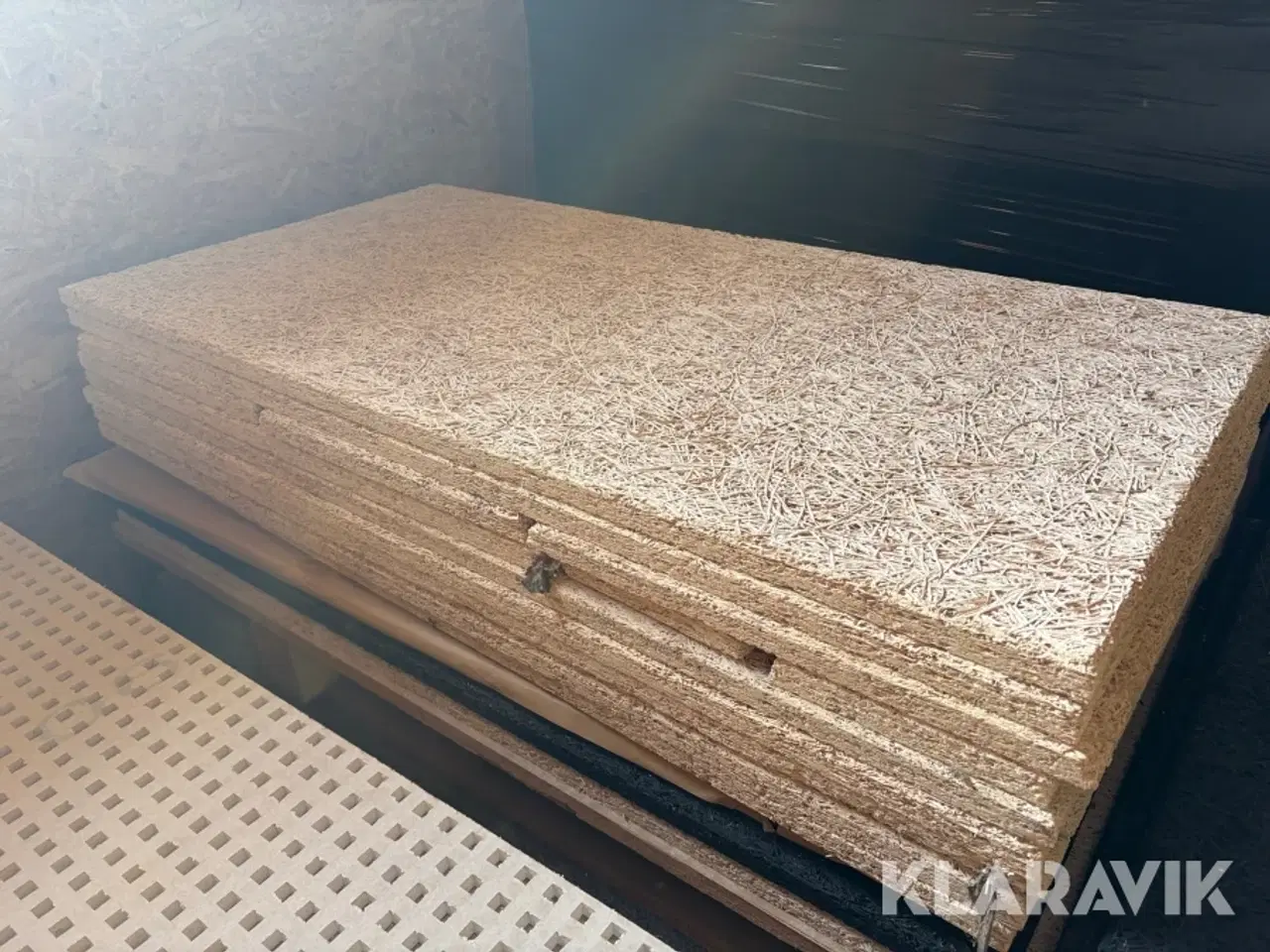 Billede 6 - Loftplader og gips-hejs 27 stk. gipsakustik og 23 stk. Troldtekt