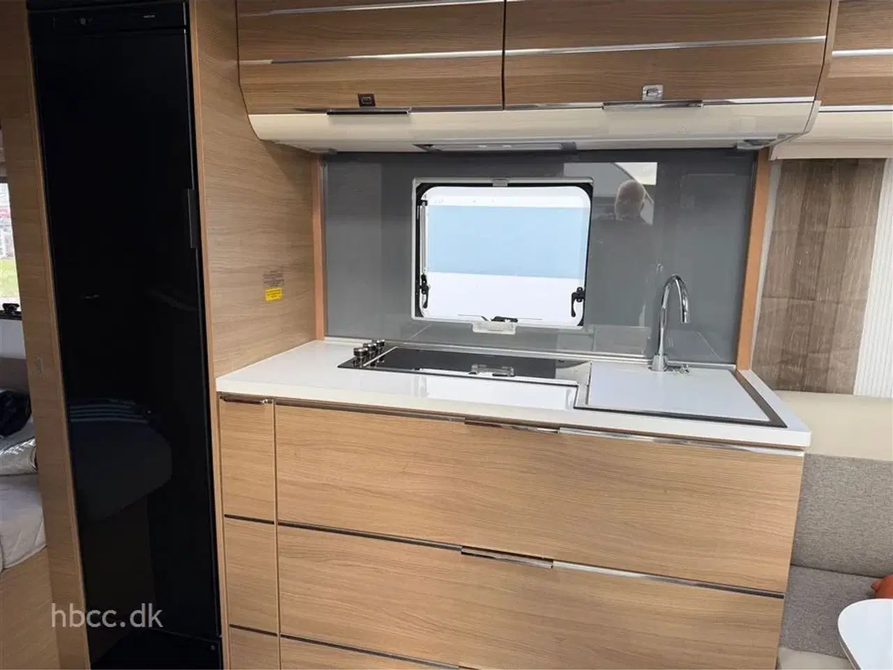 Billede 2 - 2018 - Adria Adora 522 UP Supreme   Adria Adora 522 UP (2018) – ALDE, mover, klima &amp;amp; elstøtteben