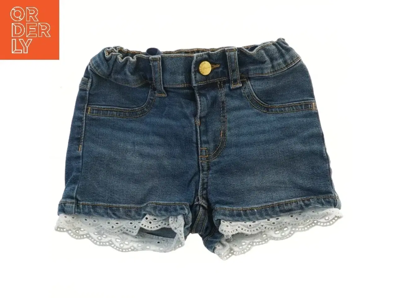 Billede 1 - Denim shorts med blondekant fra Lindex (str. 98)