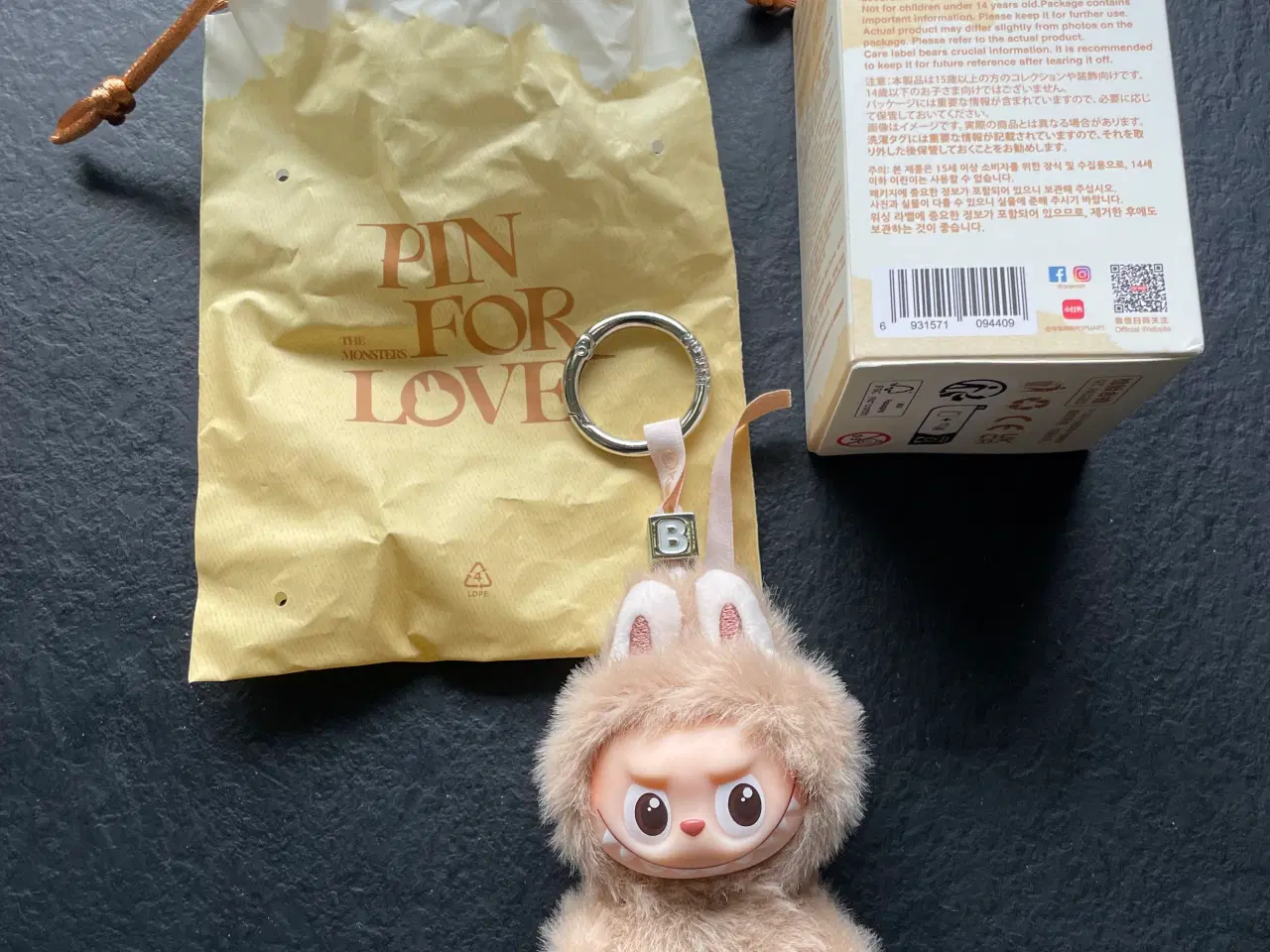 Billede 3 - The Monsters Labubu Pin For Love 