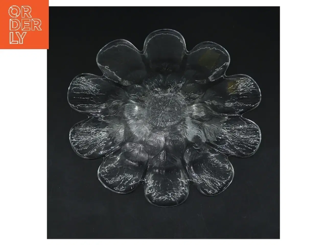 Billede 2 - Glas skål med blomsterkant (str. 18,5 cm)