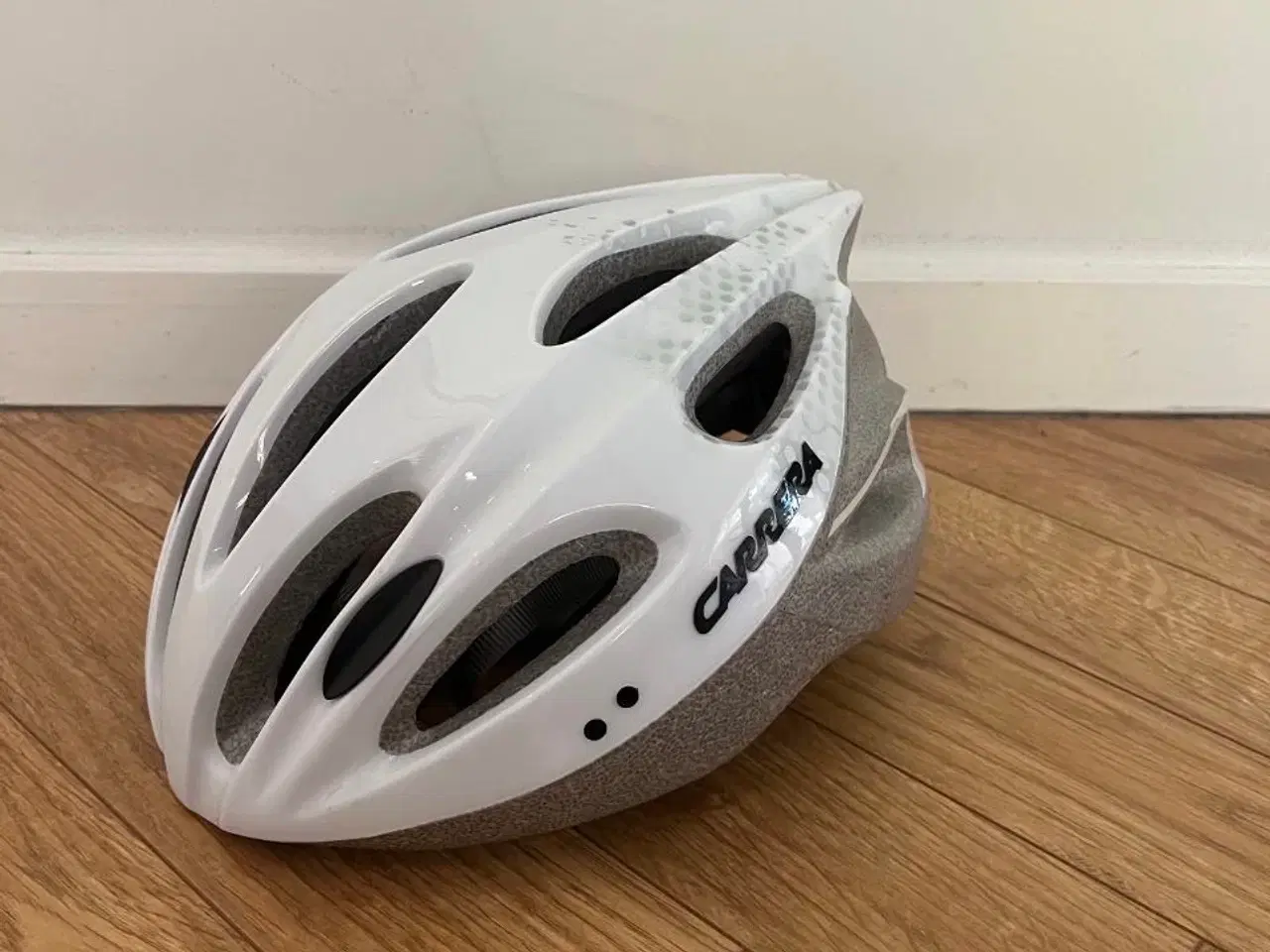 Billede 1 - Carrera cykelhjem