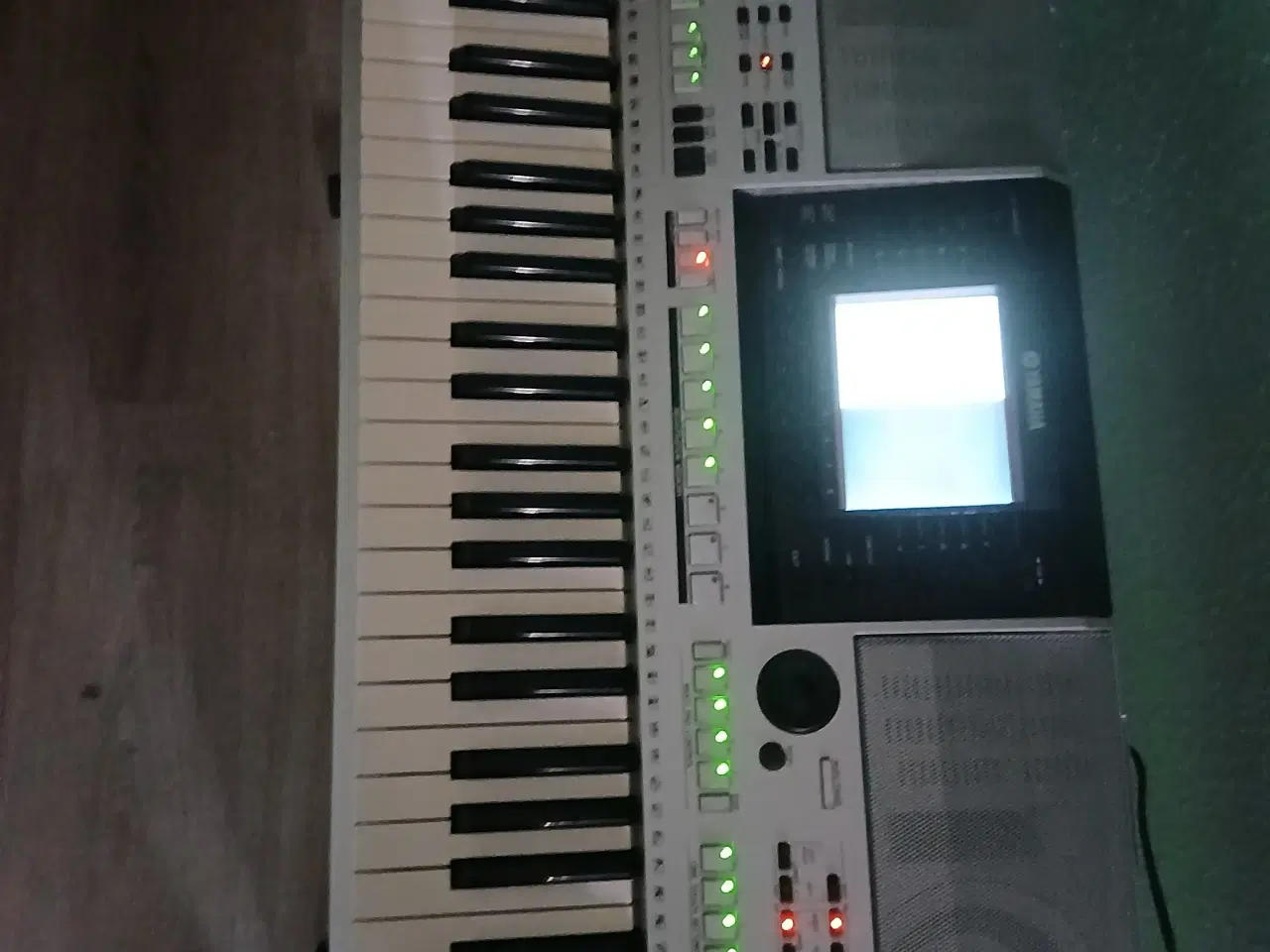 Billede 3 - Sælges  yamaha psr  S900.