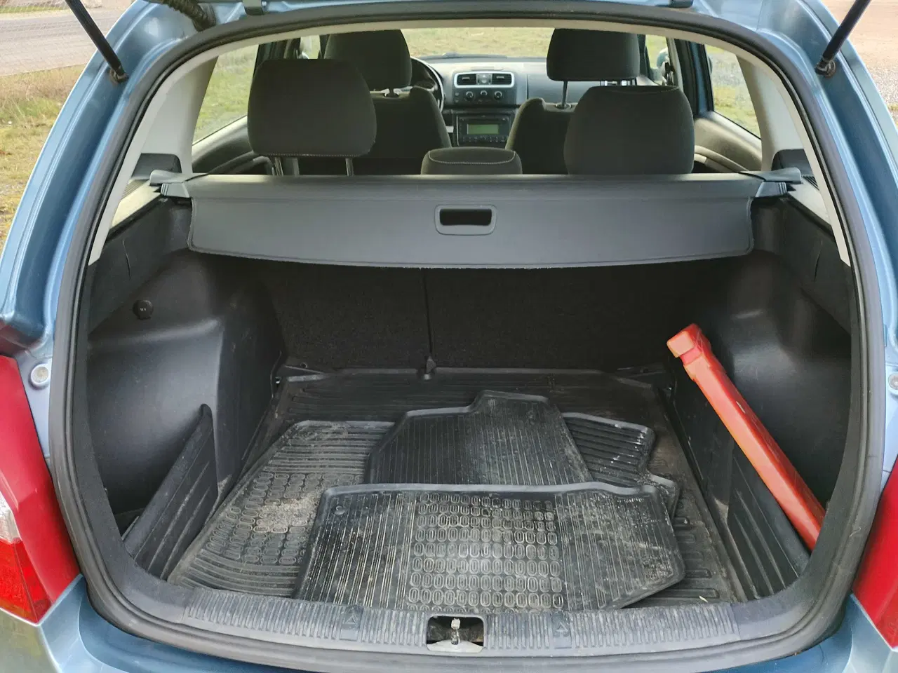 Billede 4 - Dejlig familie bil 