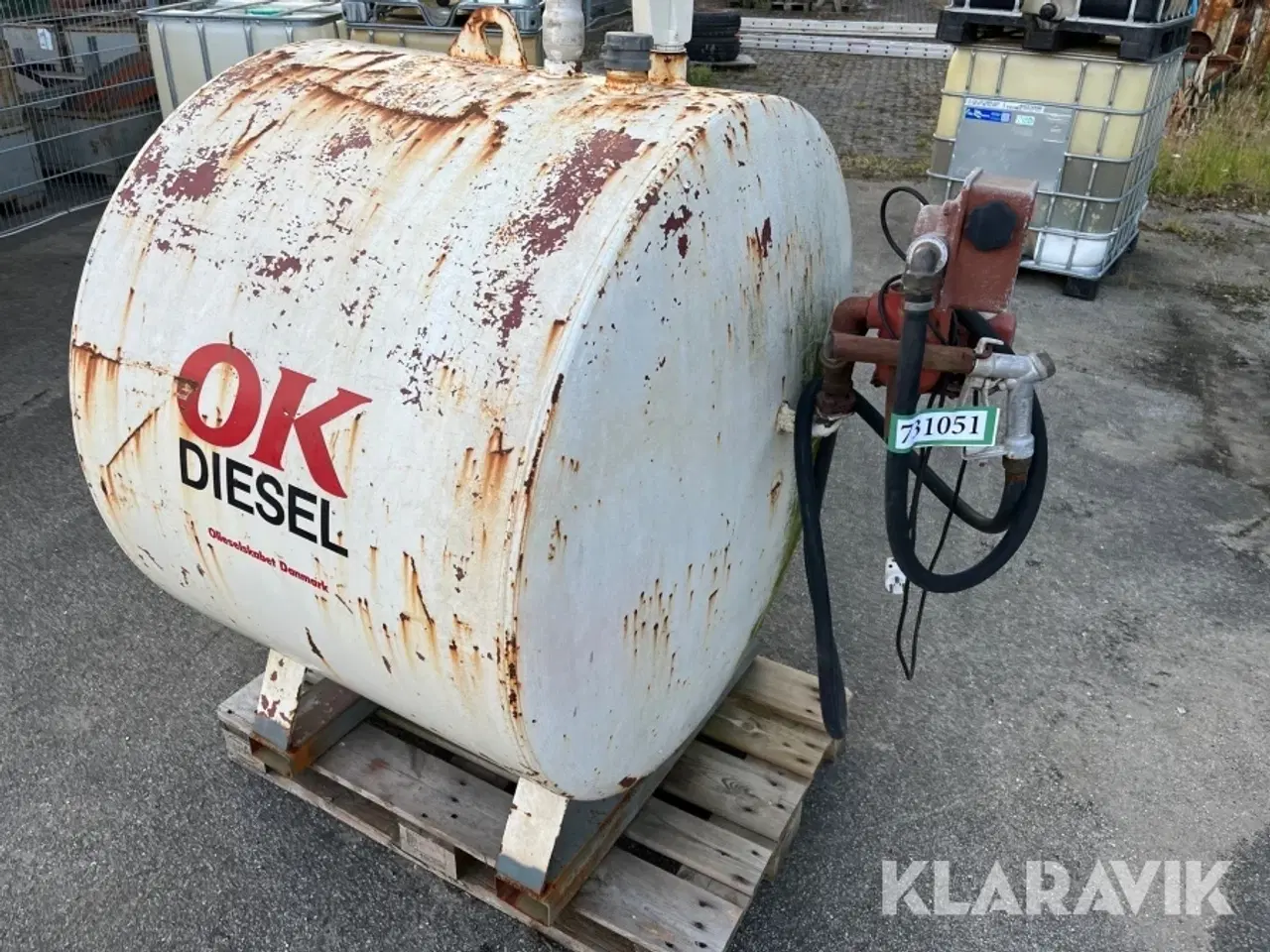 Billede 2 - Diesel tank ROUG 1000 liter med pumpe