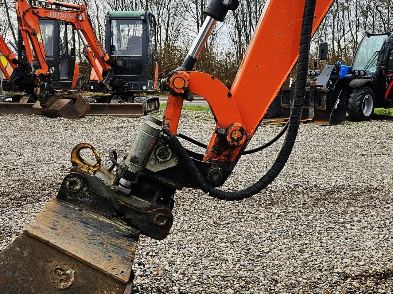 Billede 9 - Hitachi ZX26U-5A CR / tiltman skifte / skovlsæt / 4600 timer