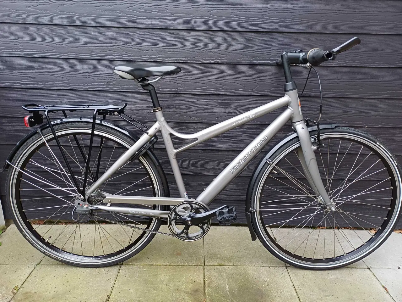 Billede 1 - Kildemoes street