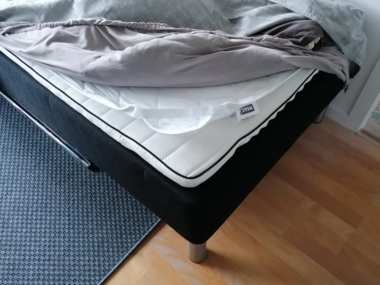 Billede 1 - Box seng fra Jysk