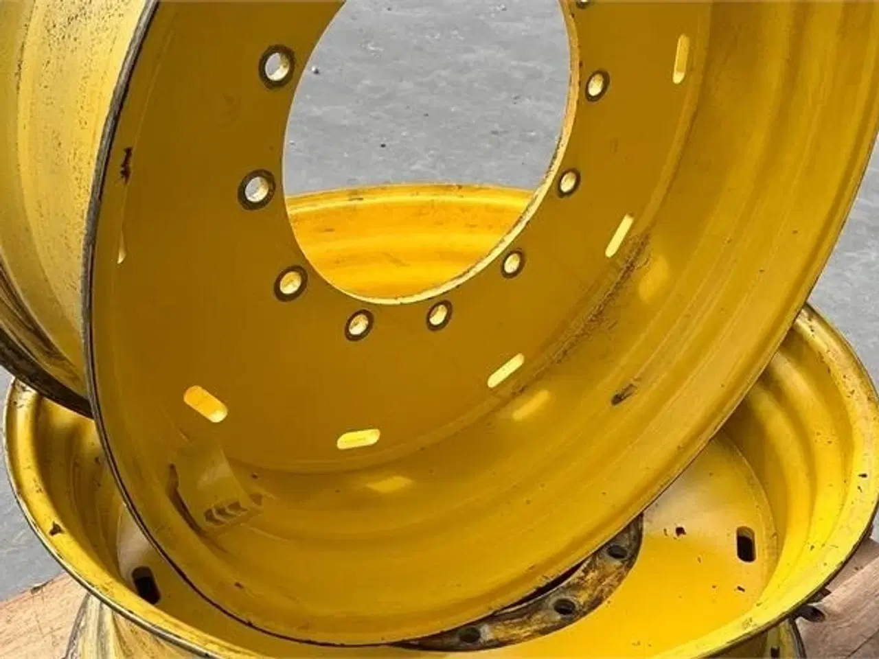 Billede 1 - John Deere 8345 Passer til de fleste JD 36” fælg