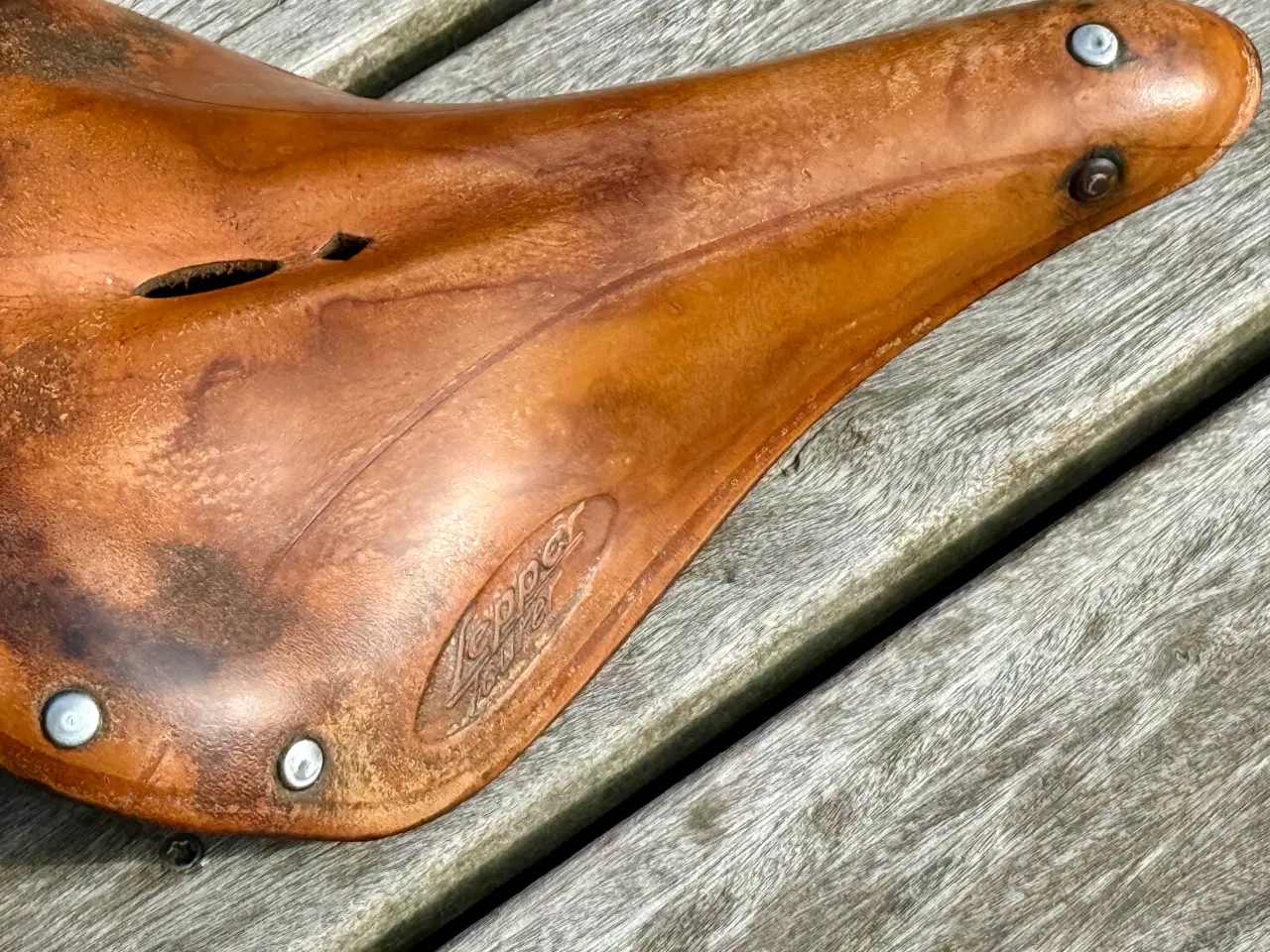 Billede 7 - Retro-look Cykelsadel i ægte brun kernelæder