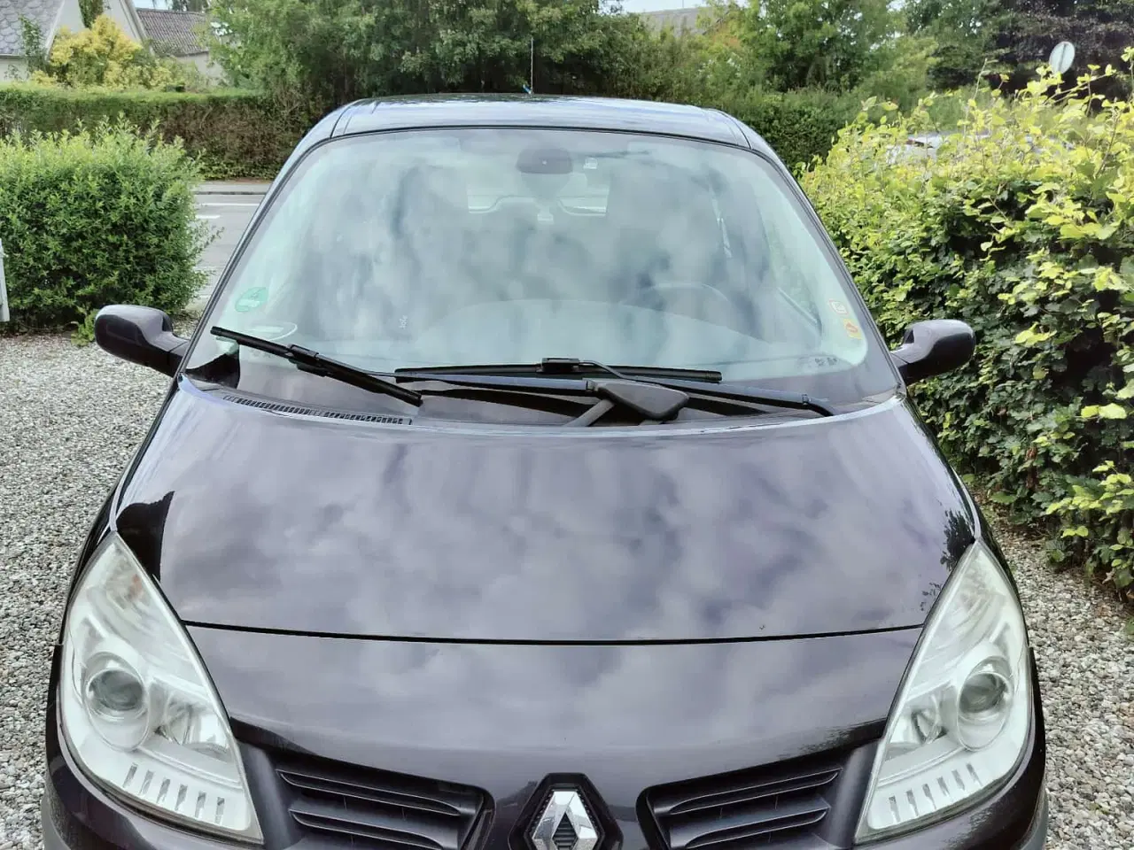 Billede 2 - Her er der en utrolig dejlig bil.