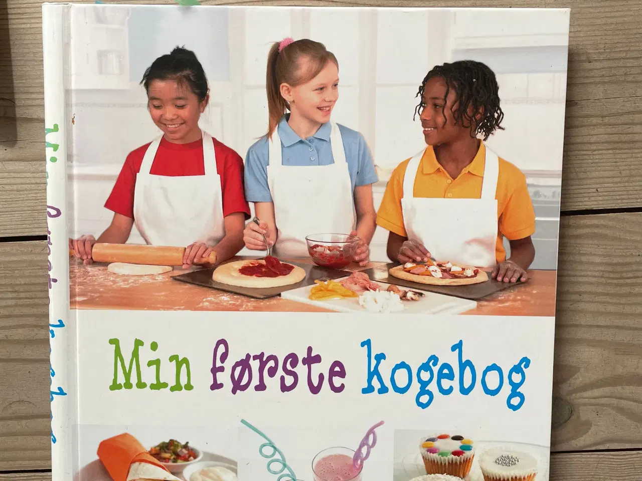 Billede 4 - Koge-, bage- og festbøger for børn samlet