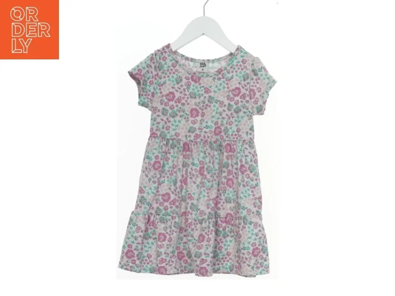 Billede 1 - Blomstret børnekjole fra Kiki&koko (str. 98)