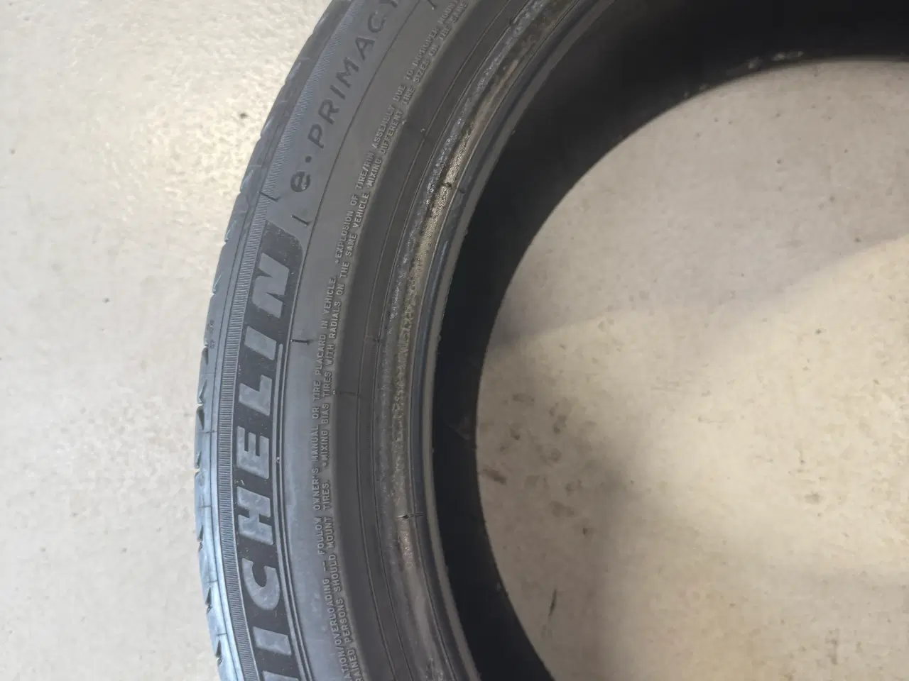 Billede 3 - Michelin e primacy T2 235/45 18 98v