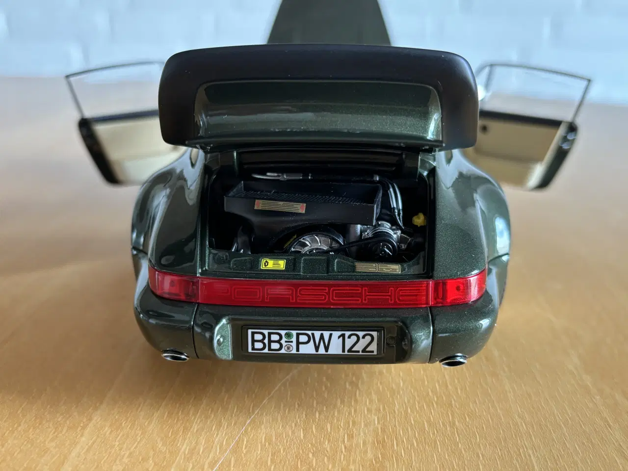 Billede 8 - Porsche 911 Turbo 1:18