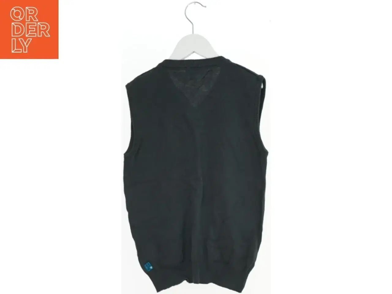 Billede 2 - Sort strikvest fra Me Too (str. 134)
