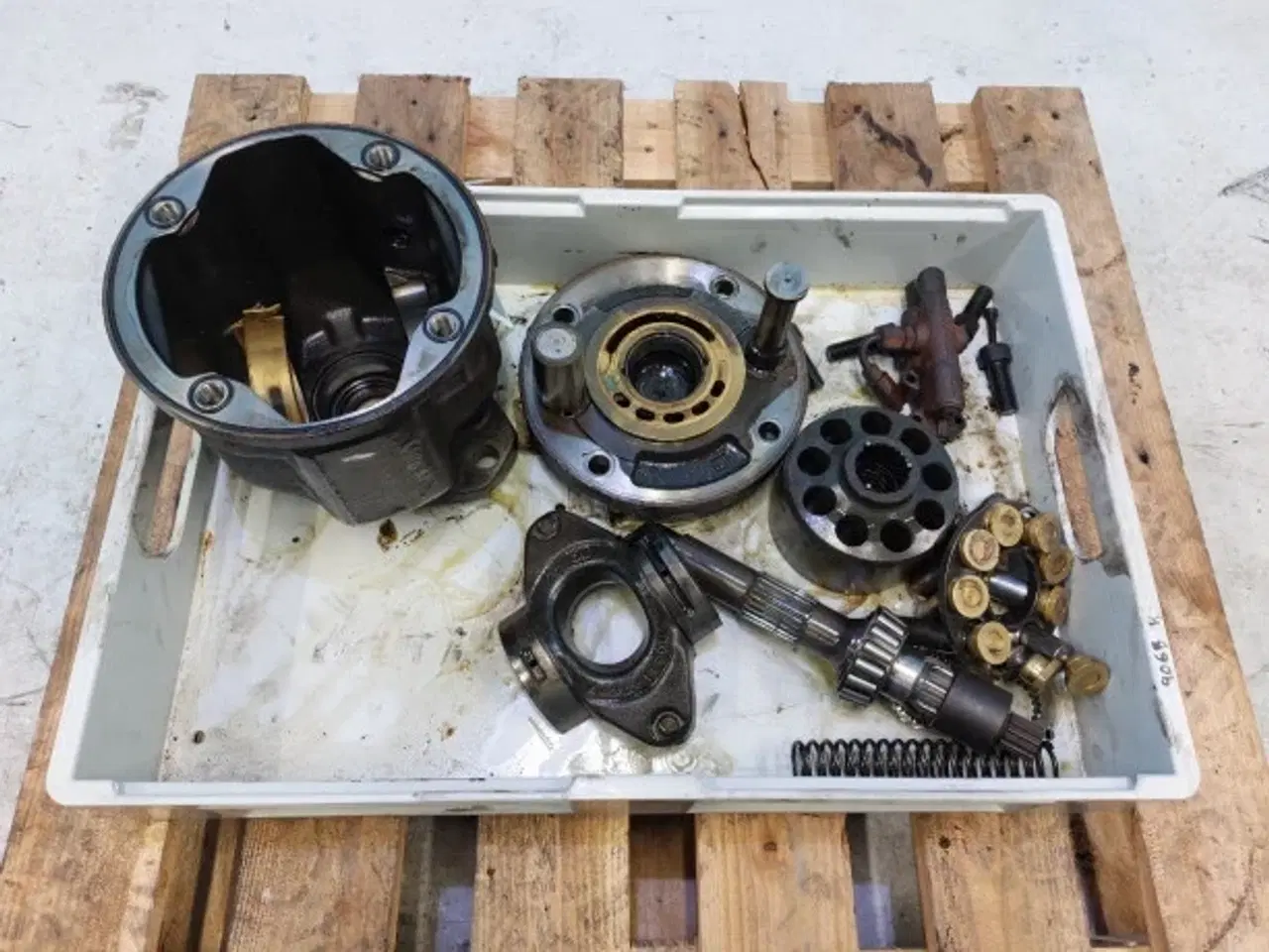 Billede 15 - Hydrema 906B Hydraulikpumpe 510130