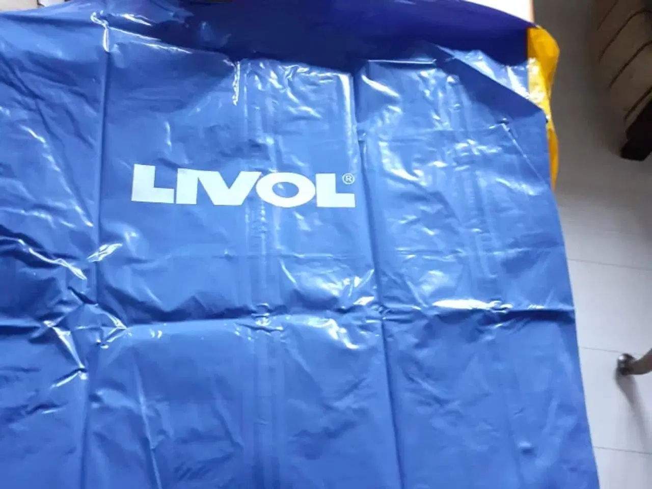 Billede 2 - Regn jakke str. M str 40  den er helt ny